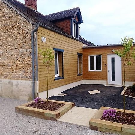 Maison De Campagne Avec Cour Се Экстерьер фото